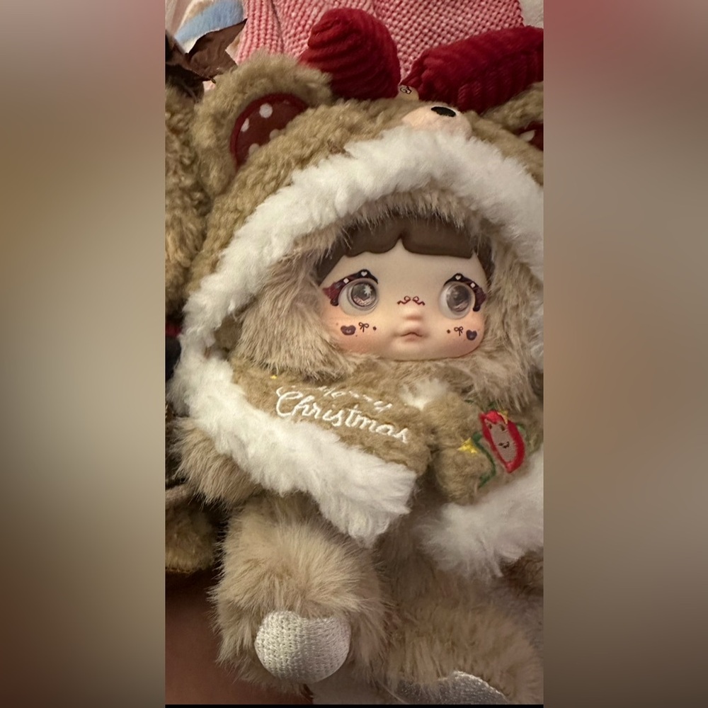 Nommi Christmas Bear